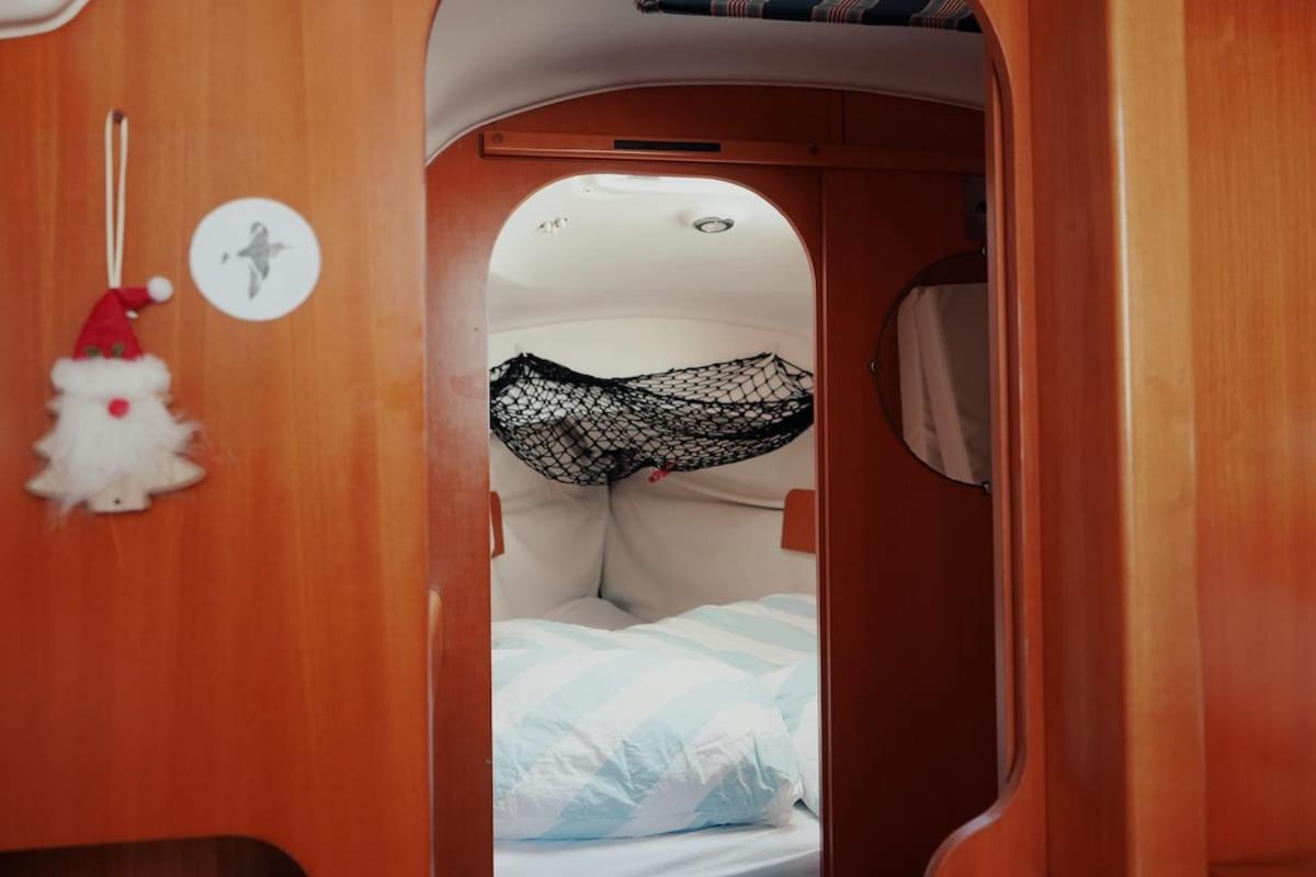Hotel Surfbird Cozy Sailboat Escape Lissabon Exterior foto